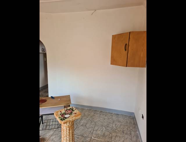 3 BEDROOM FREEHOLD FOR SALE IN COPESVILLE